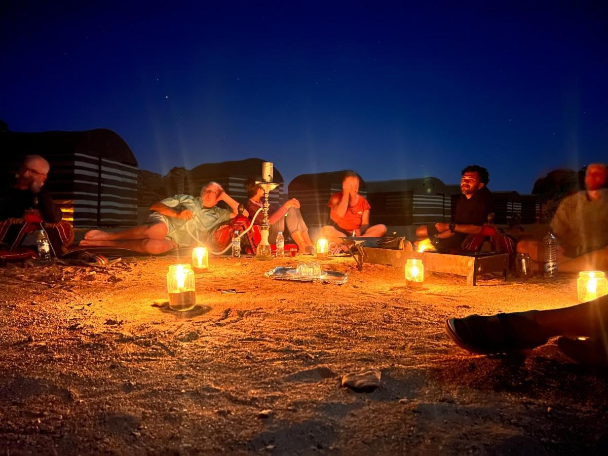 Wadi Rum Sky Tours & Camp Luaran gambar