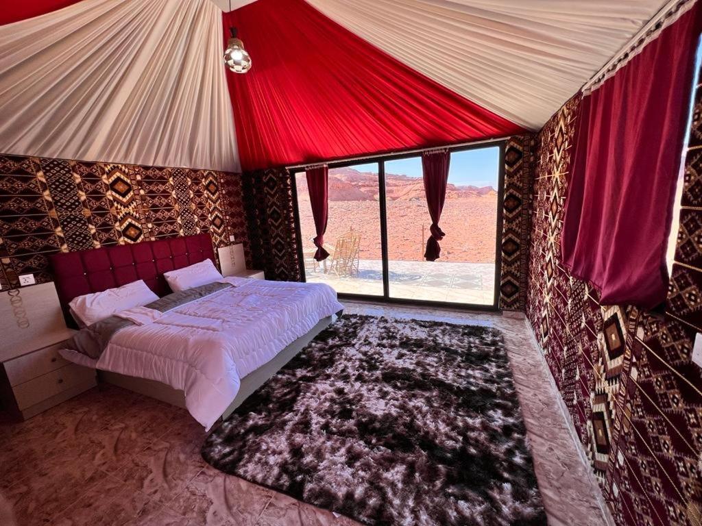 Wadi Rum Sky Tours & Camp Luaran gambar
