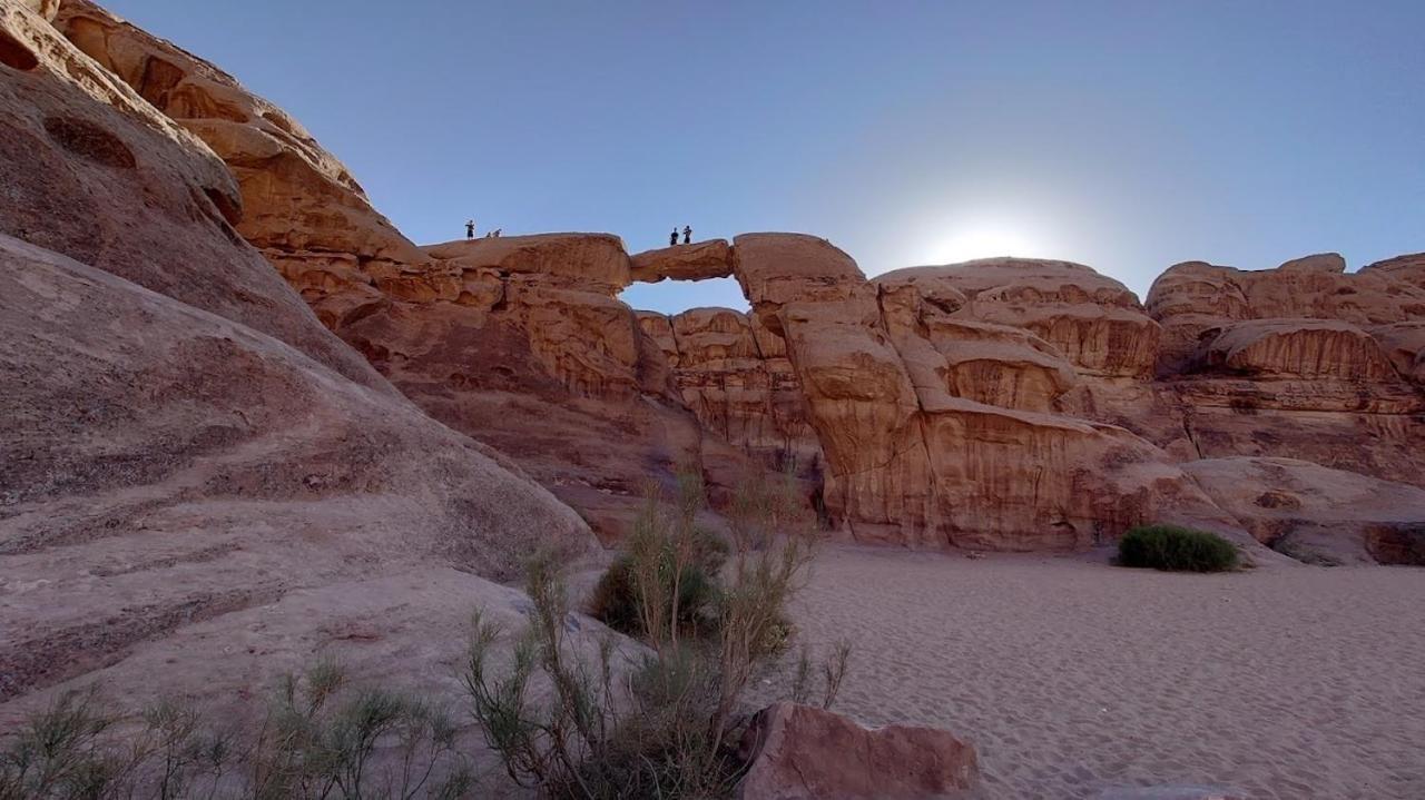 Wadi Rum Sky Tours & Camp Luaran gambar