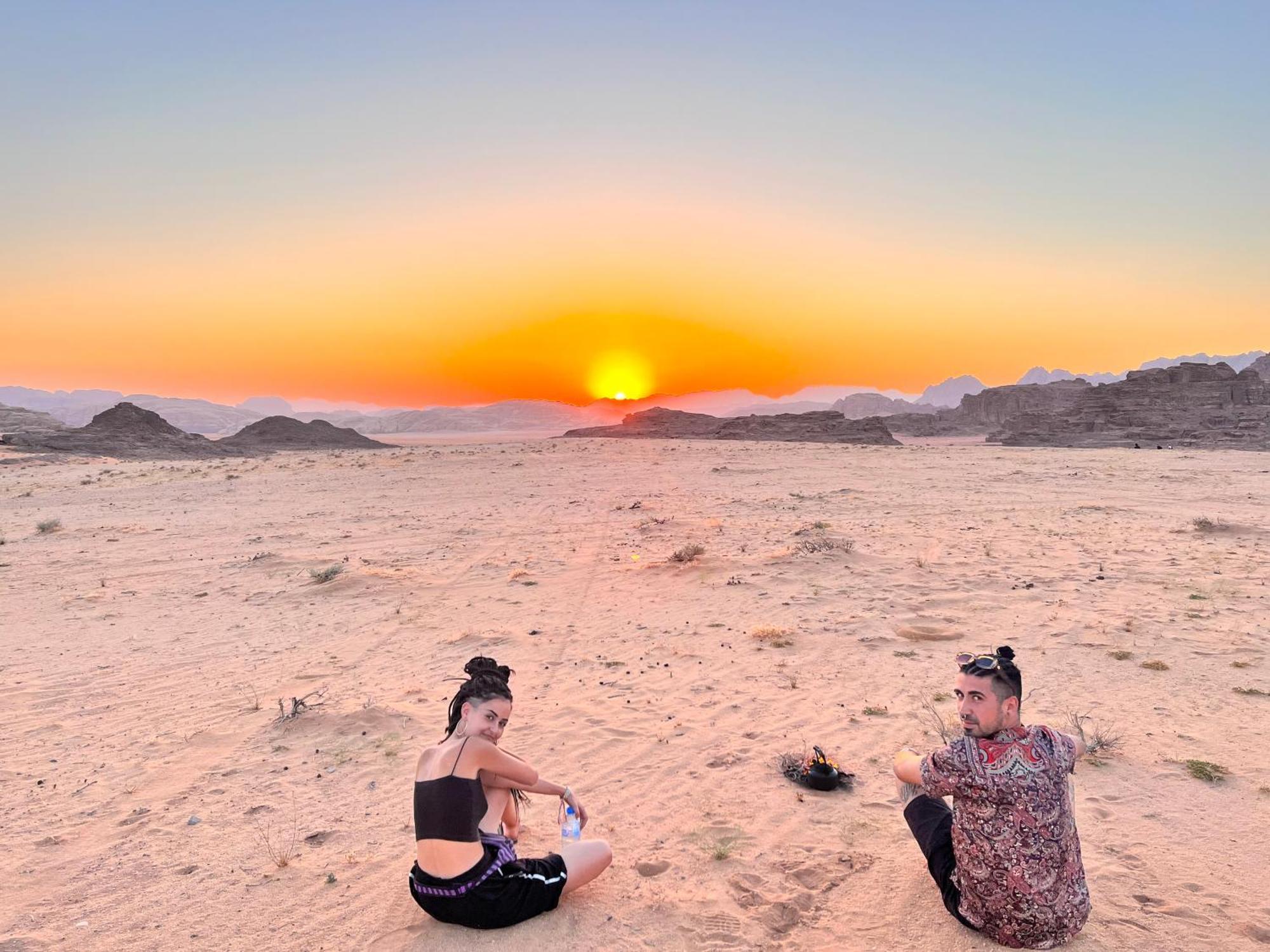 Wadi Rum Sky Tours & Camp Luaran gambar