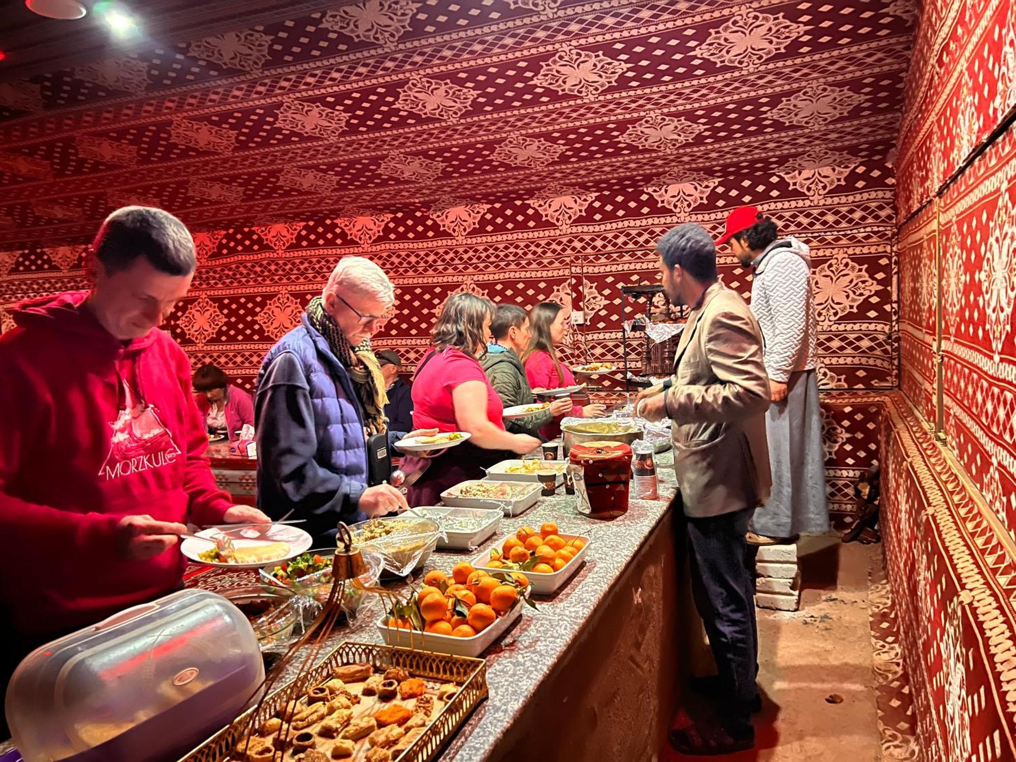 Wadi Rum Sky Tours & Camp Luaran gambar